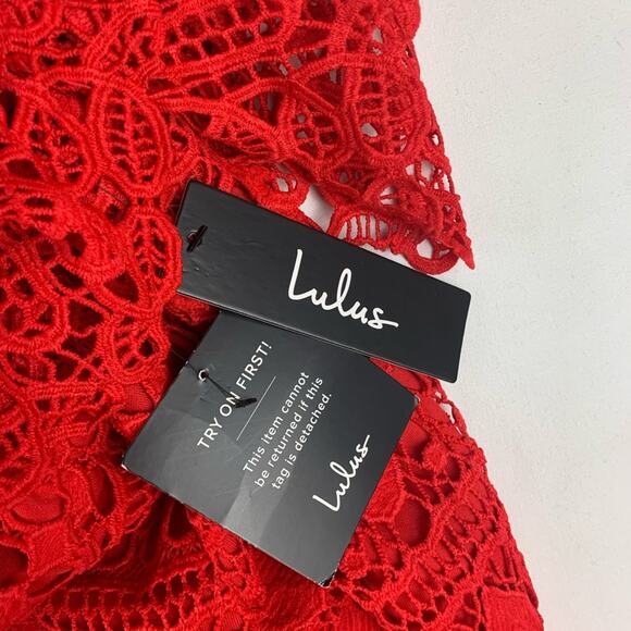 Lulu's women's size medium red lace dress first kiss v neck date wedding guest m - Picture 8 of 11